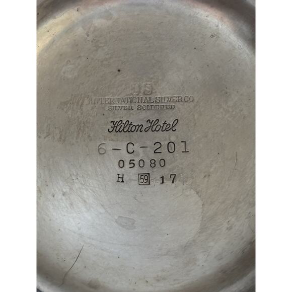 International Silver Company Hilton Hotel 6-C-201 Silver And Glass Pitcher Vtg - Picture 8 of 8